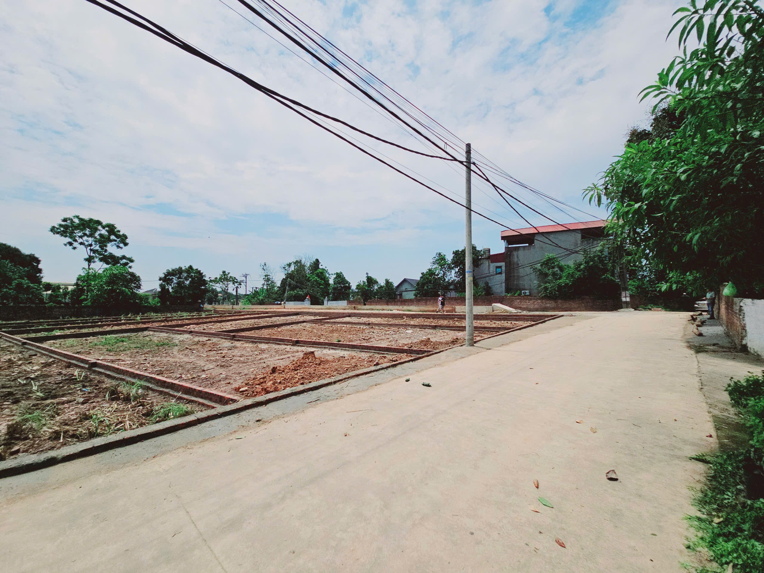 Bán siêu phẩm phân lô đường đánh võng
