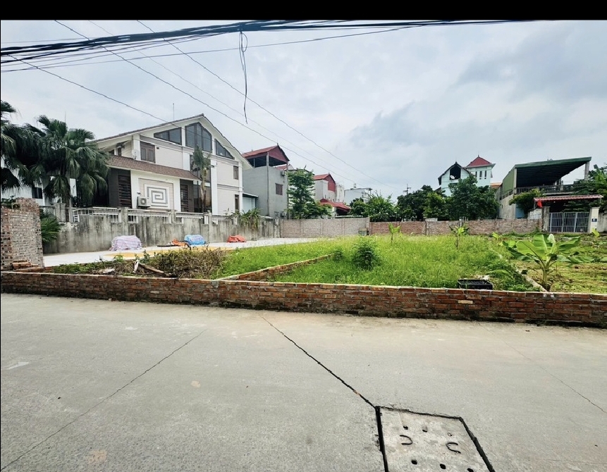 Siêu phẩm lô góc 2 mt phù lỗ sóc sơn