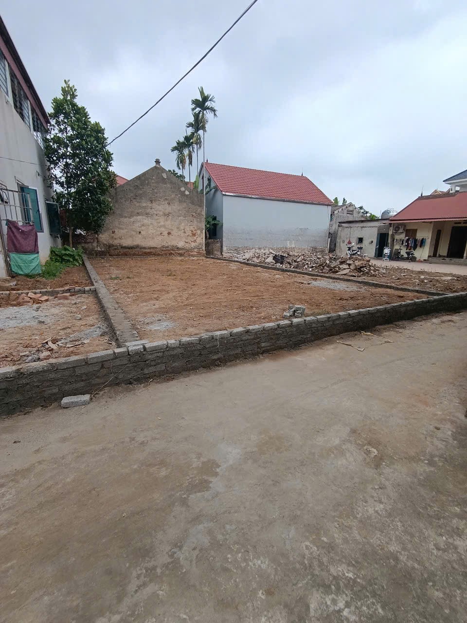 Bán đất