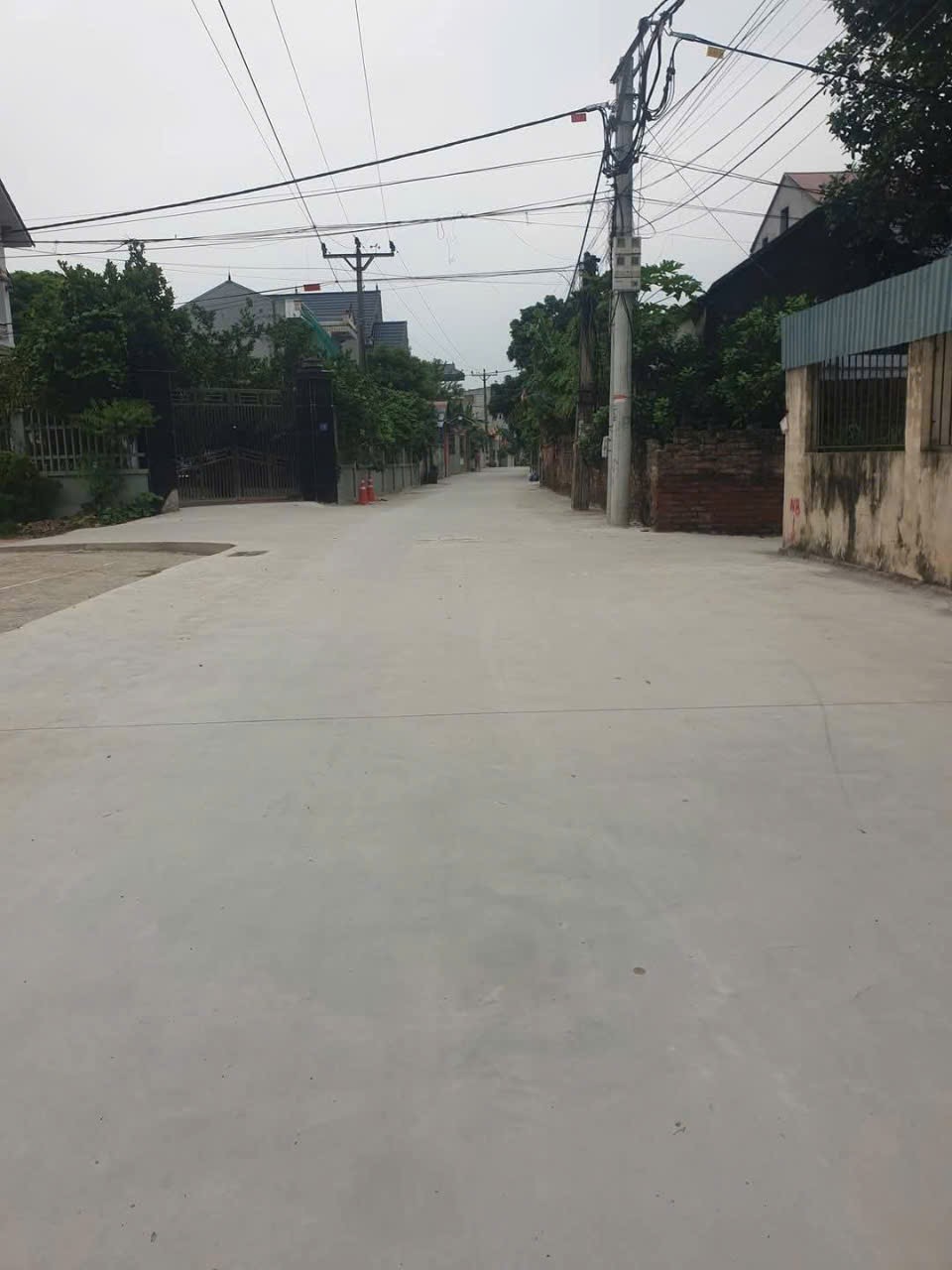 Bán đất
