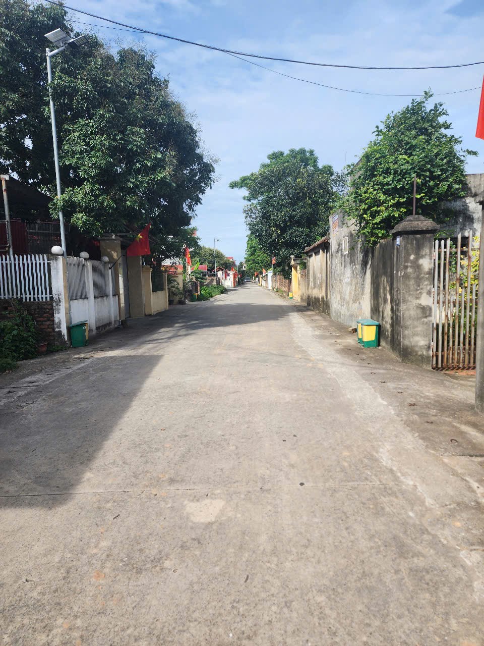 Bán đất