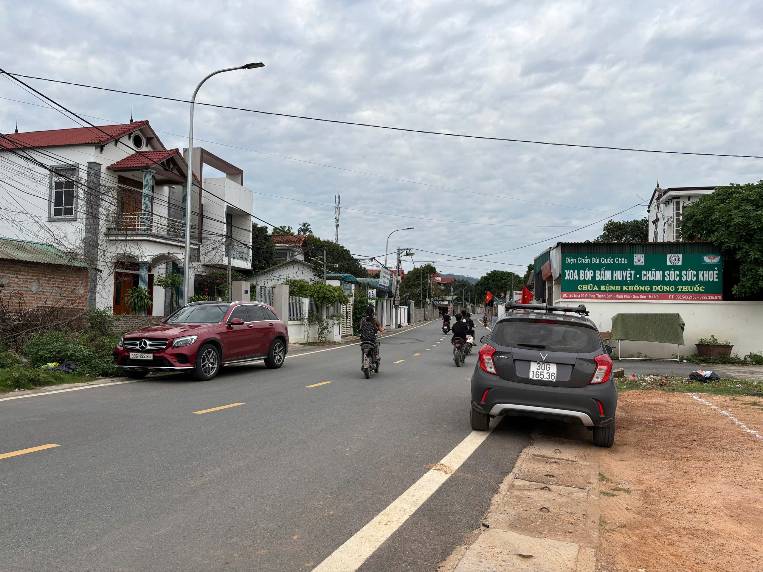 Bán đất