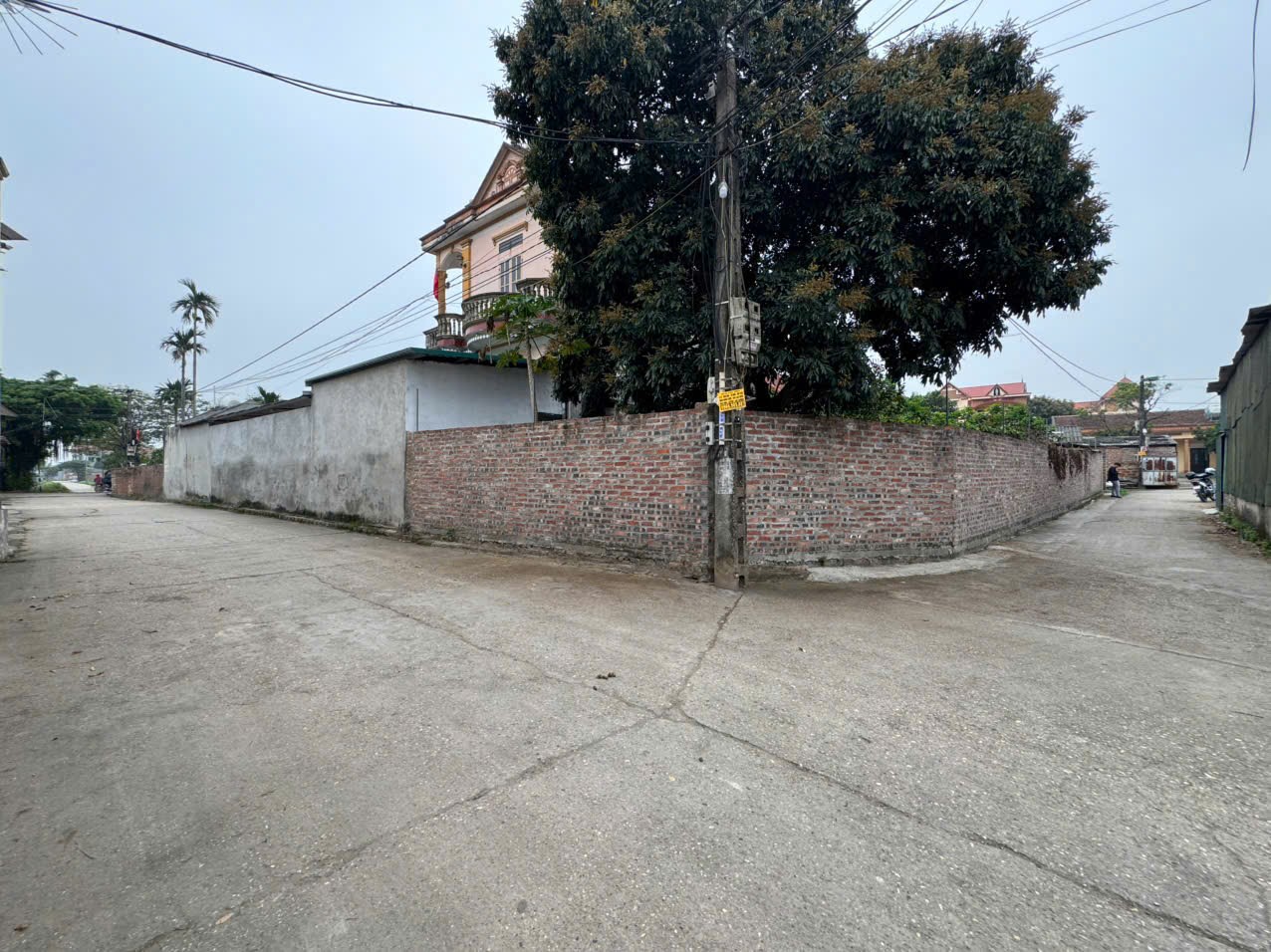 Bán đất