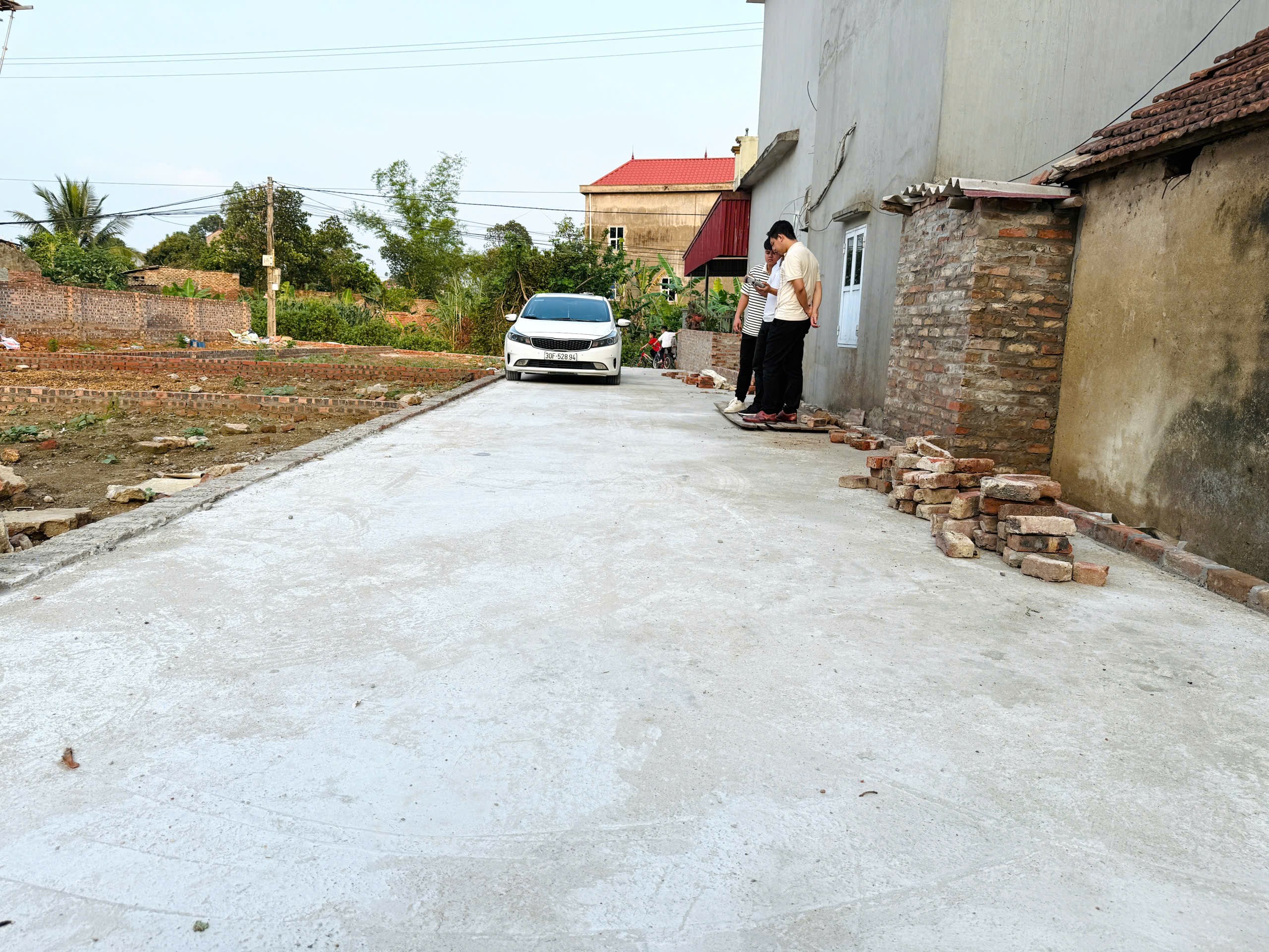 Bán đất