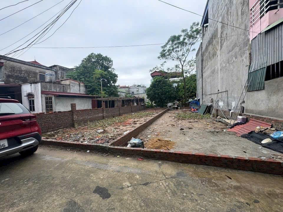 Bán đất