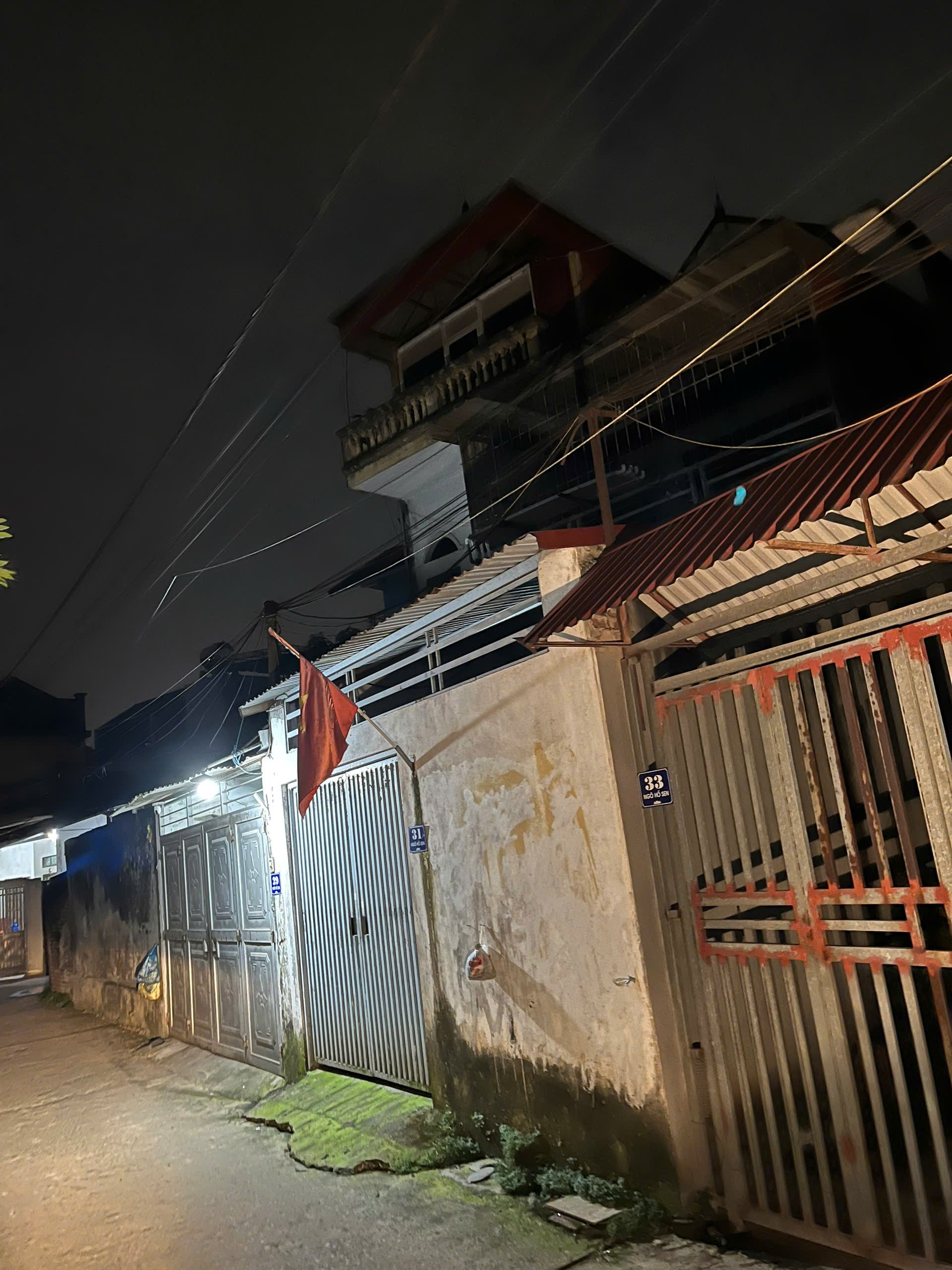 Bán đất