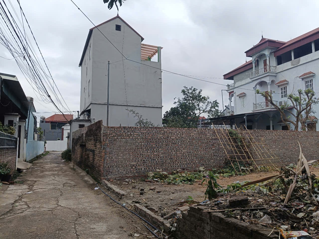 Bán đất