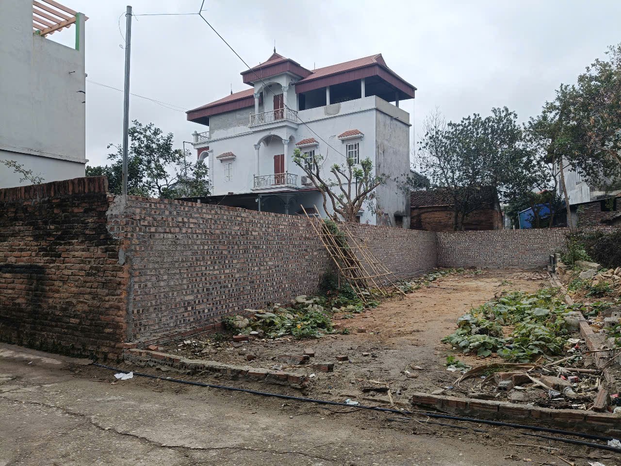 Bán đất