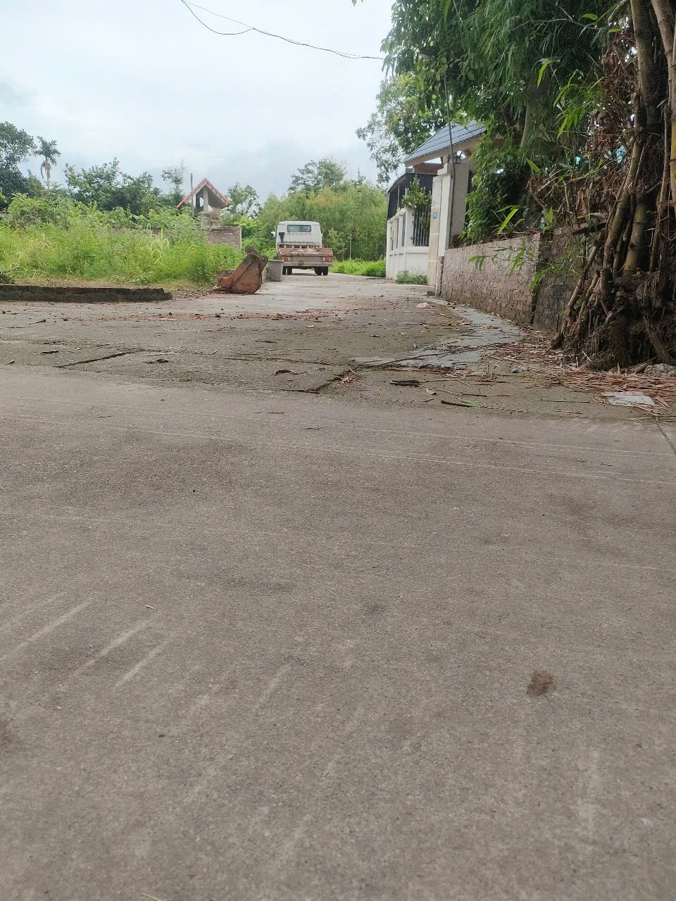 Bán đất