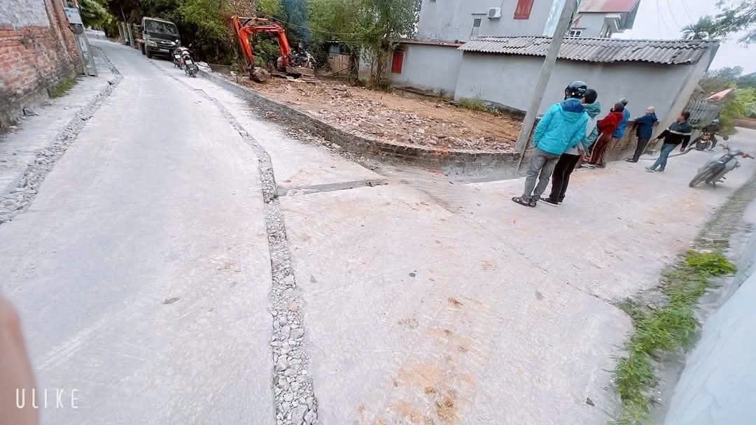 Bán đất