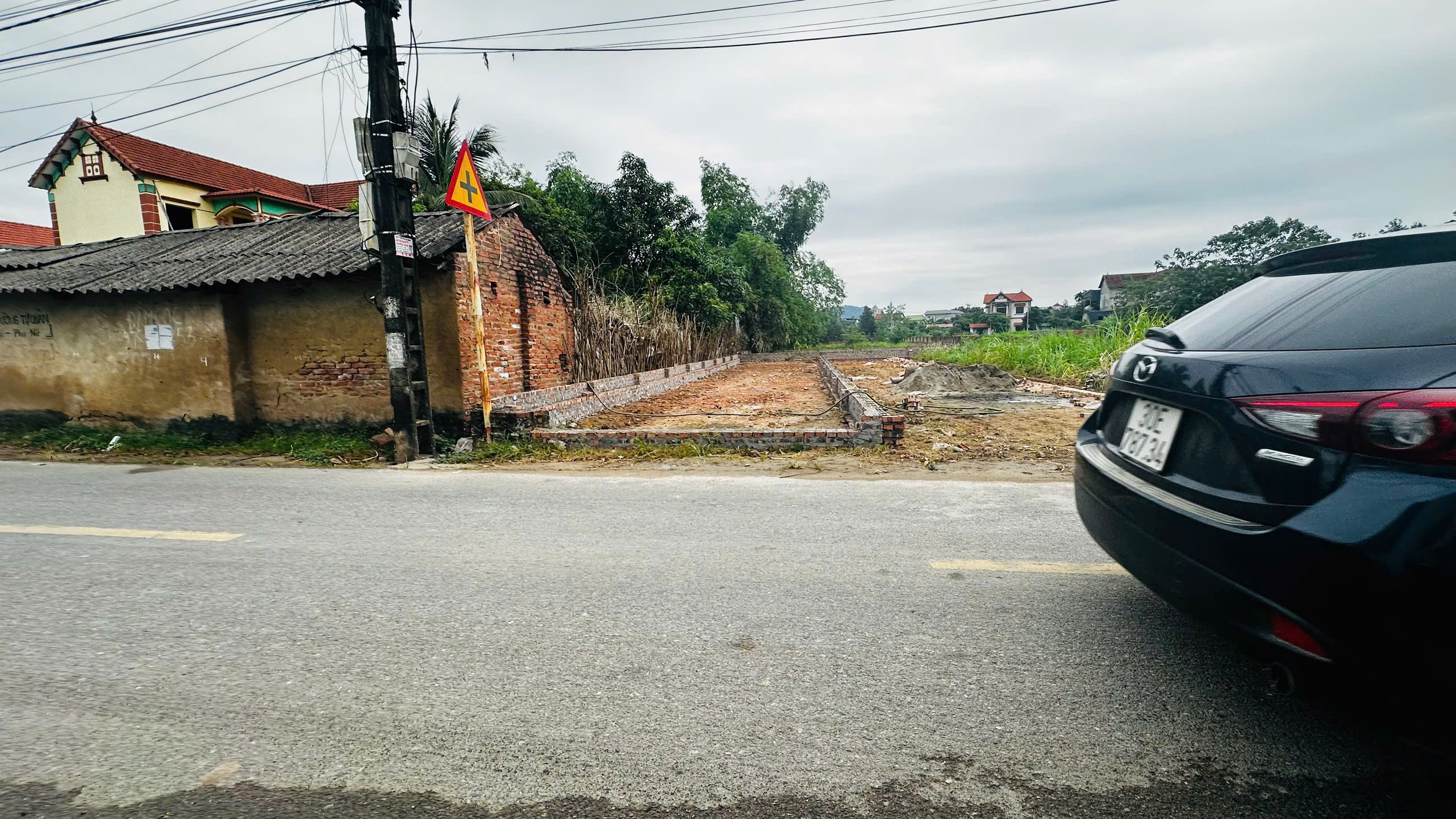 Bán đất