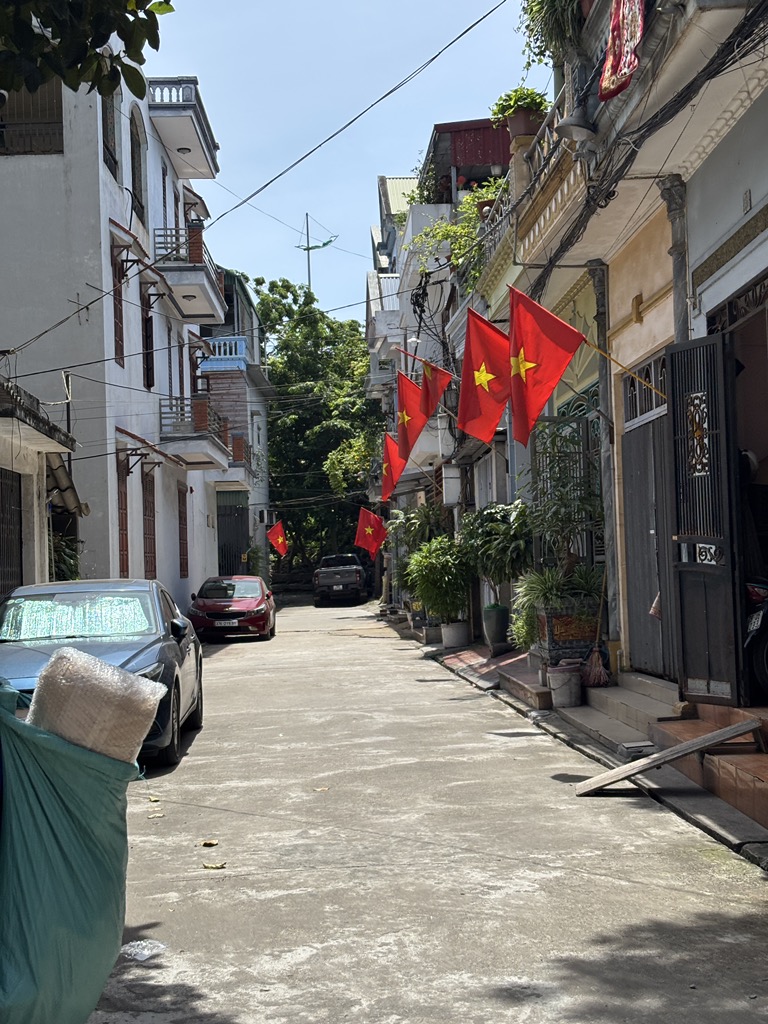 Bán đất