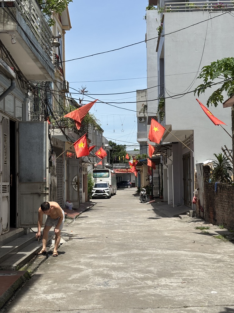 Bán đất