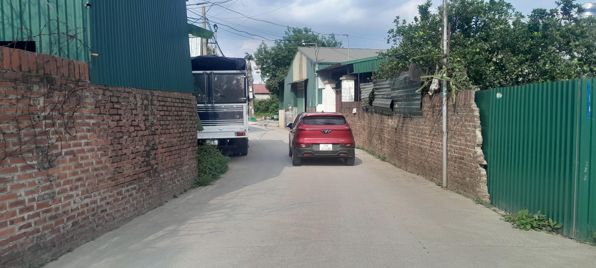 Bán đất