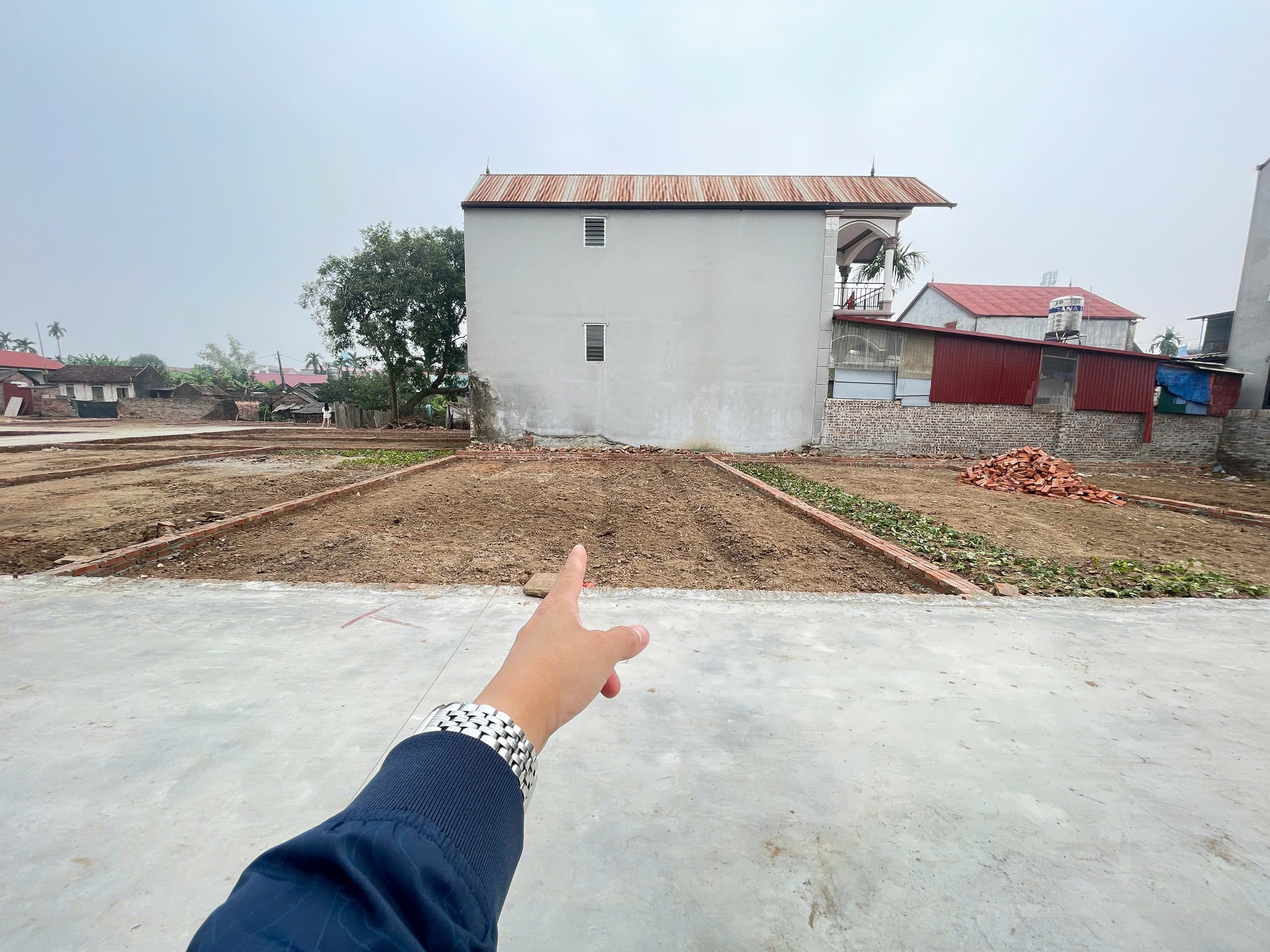 Bán đất