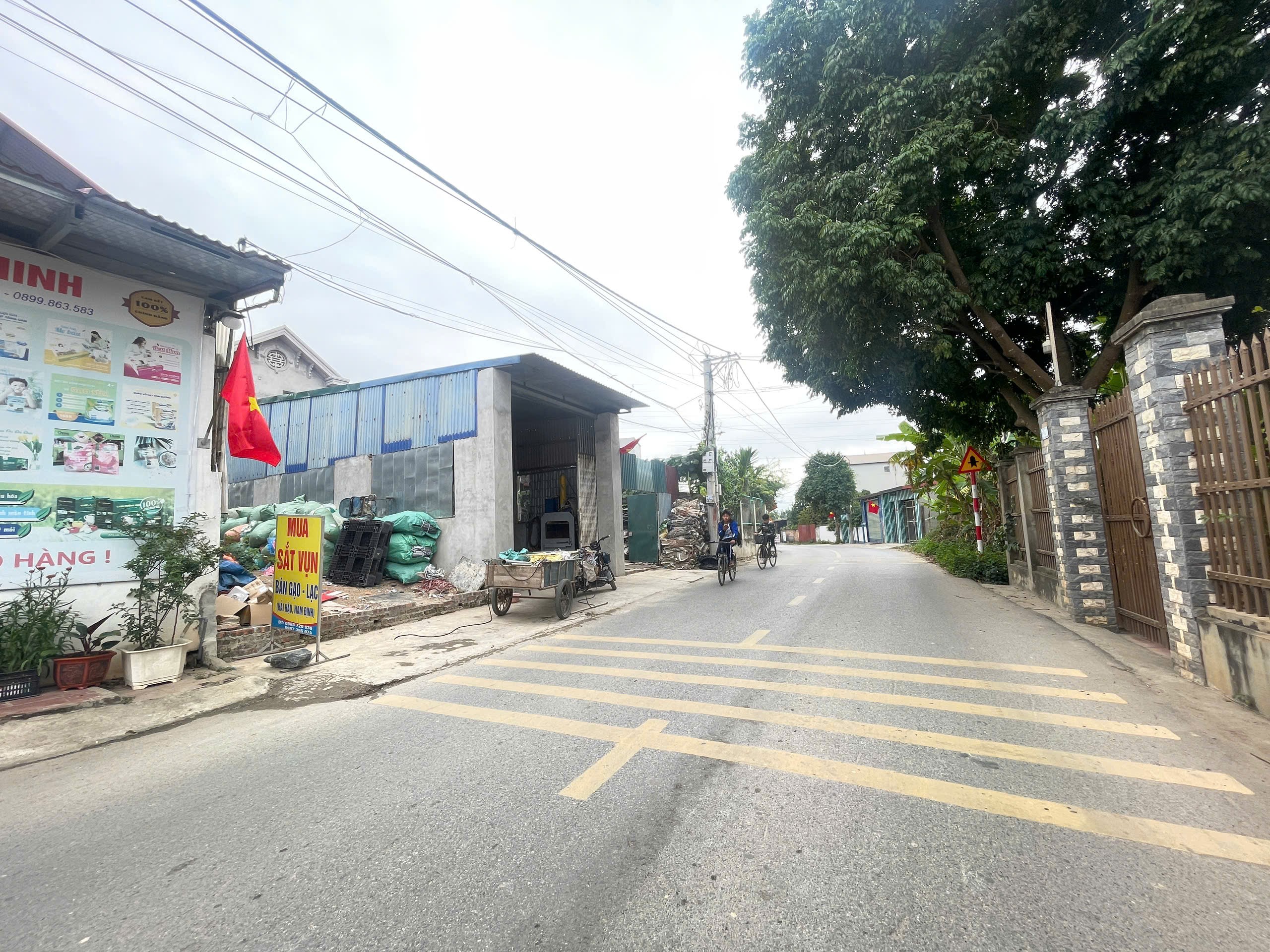 Bán đất