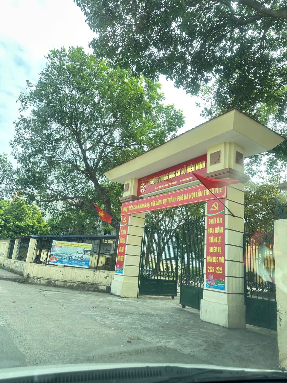 Bán đất